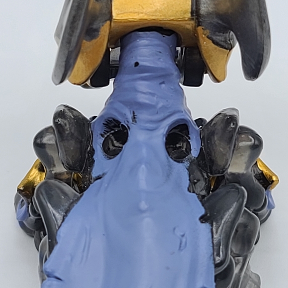 Treasure x King 6 Figures - includes Fire Eyes HTF Very Rare w/ Sword and Sheild - Picture 6 of 16